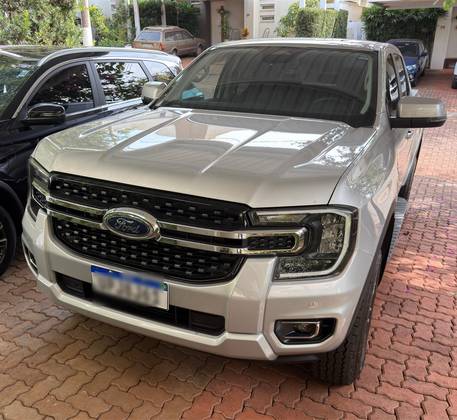 FORD RANGER 3.0 V6 TURBO DIESEL CD XLT 4X4 AUTOMÁTICO FORD RANGER 3.0 V6 TURBO DIESEL CD XLT 4X4 AUTOMÁTICO